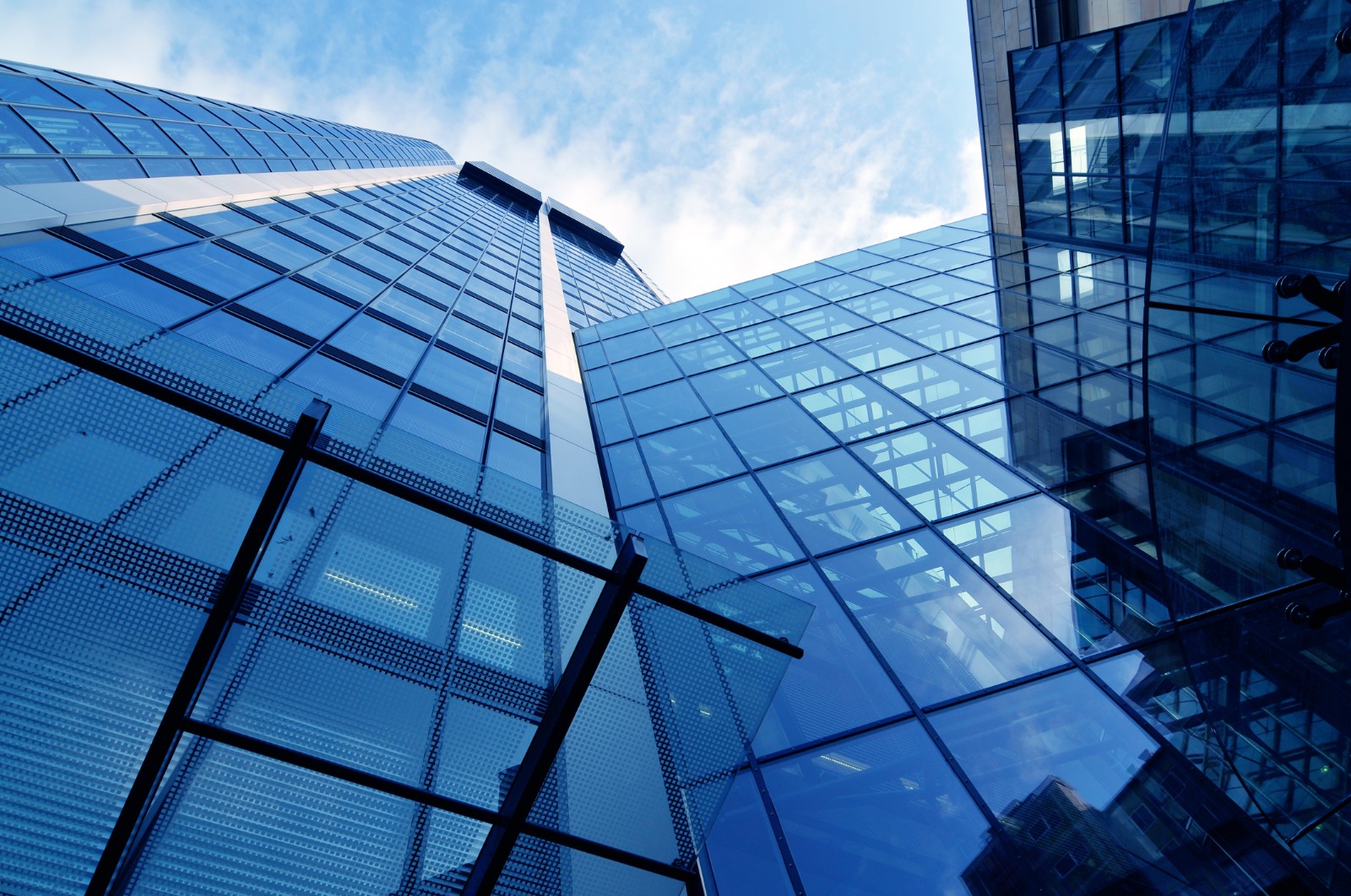 【专访】尊龙凯时动力彭强：在数字化转型的蹊径上，，，，，，，尊龙凯时动力可以为企业做更多的事